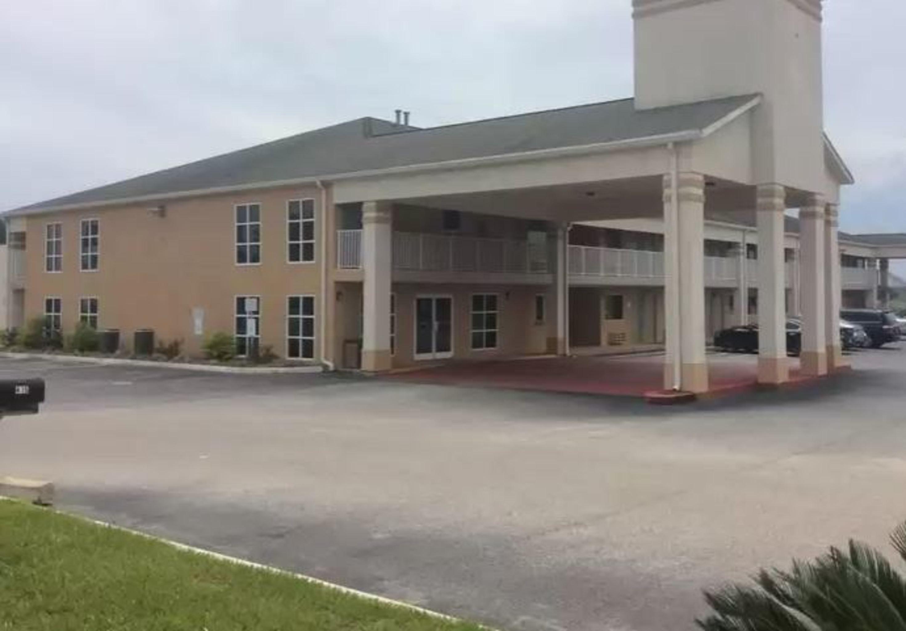 多纳森维尔温德姆戴斯酒店 Donalsonville 外观 照片