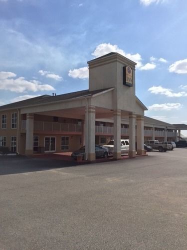 多纳森维尔温德姆戴斯酒店 Donalsonville 外观 照片